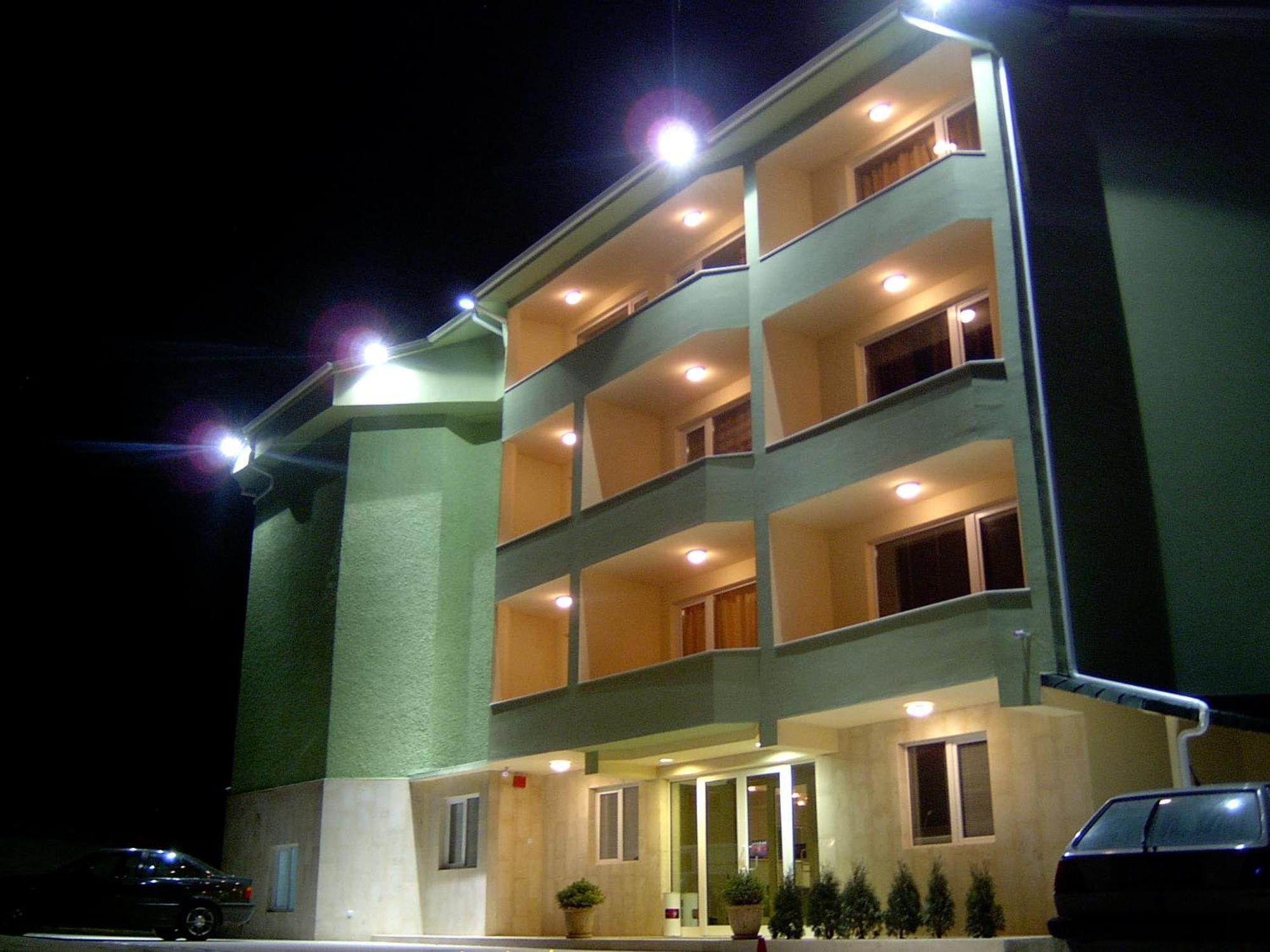 Paralax Hotel 瓦爾納 外观 照片