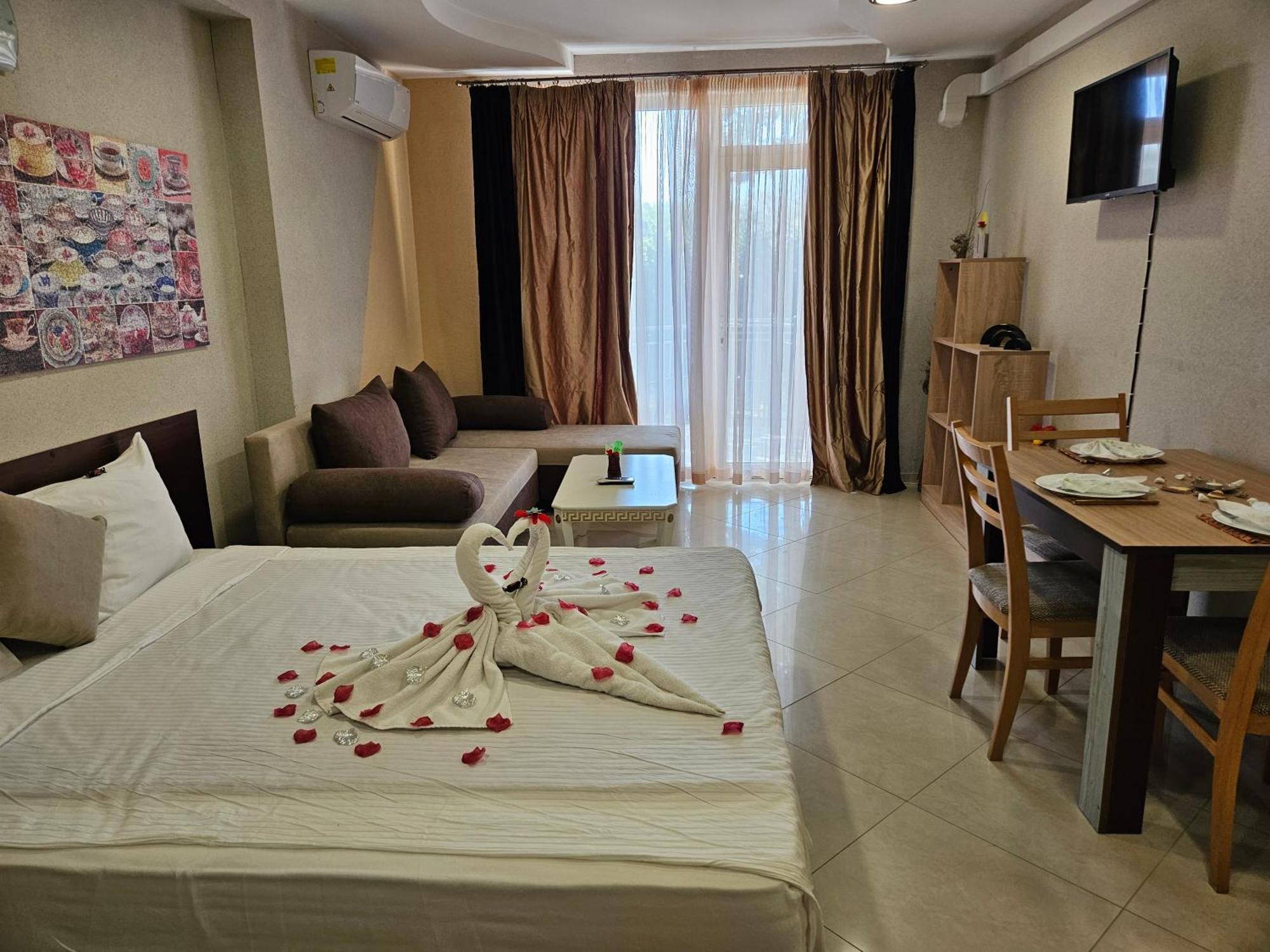 Paralax Hotel 瓦爾納 外观 照片