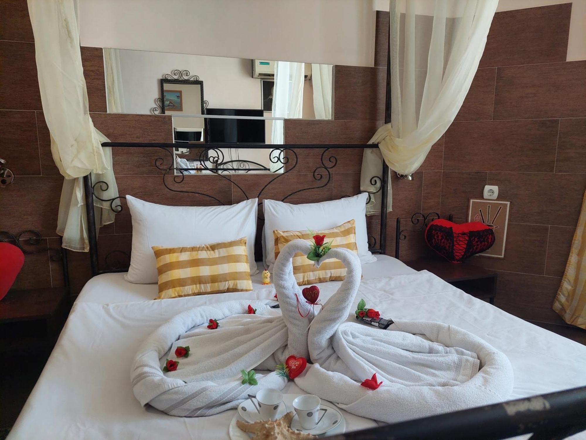 Paralax Hotel 瓦爾納 外观 照片