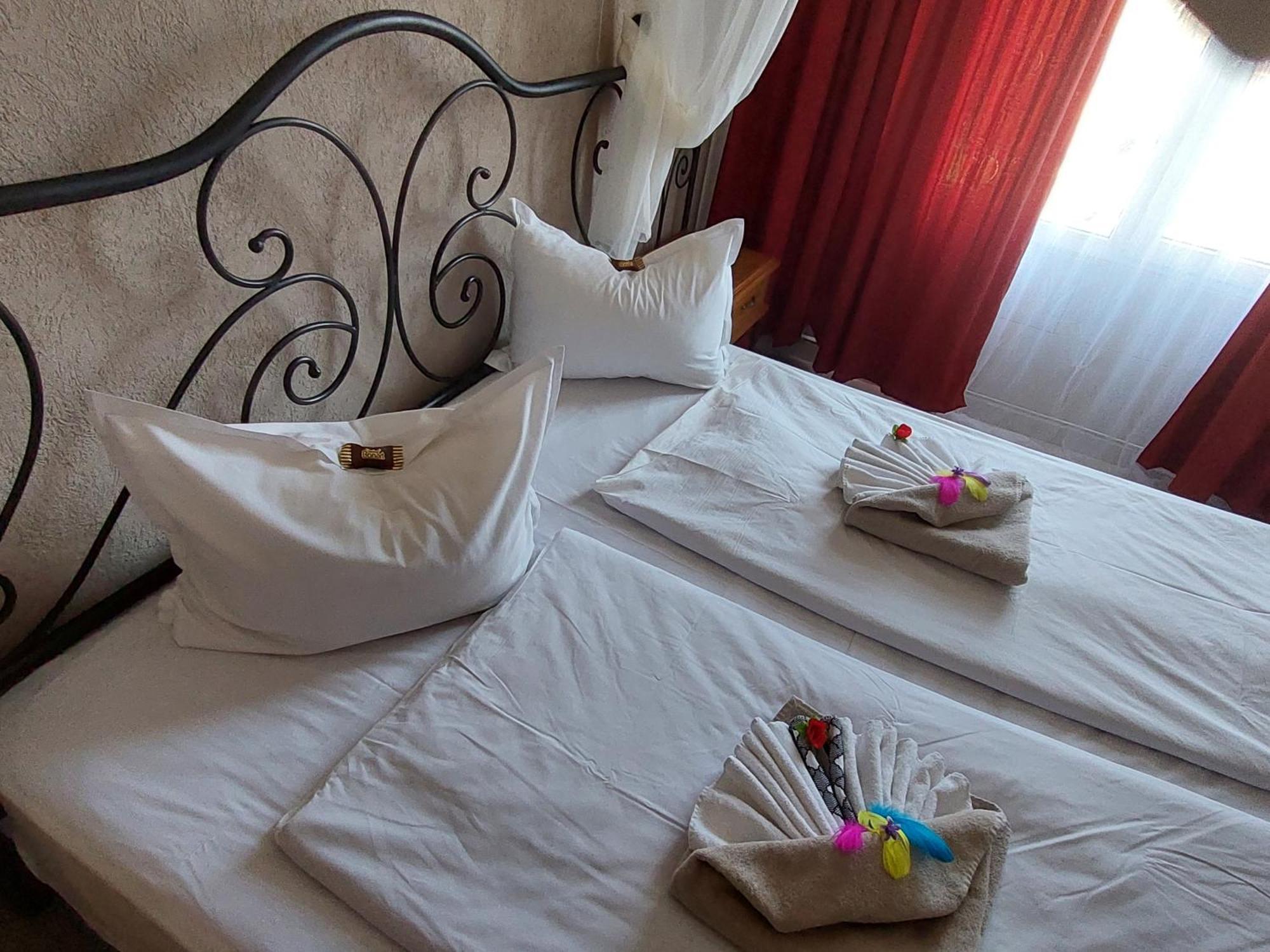 Paralax Hotel 瓦爾納 外观 照片